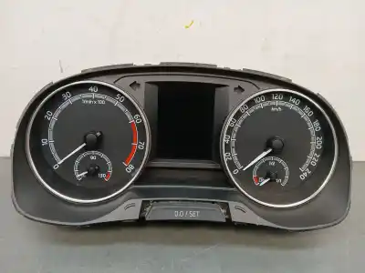 Tweedehands auto-onderdeel INSTRUMENTENPANEEL voor SKODA FABIA  OEM IAM-referenties A2C18524600 6V0920740D 