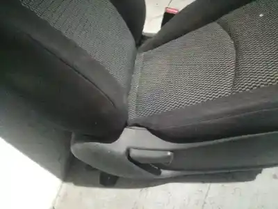 Second-hand car spare part right front seat for nissan note acenta oem iam references   