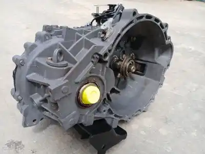 Second-hand car spare part gearbox for kia cee'd (jd) 1.4 crdi 90 oem iam references   
