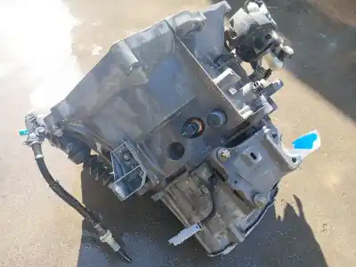 Second-hand car spare part gearbox for opel corsa f (p2jo) 1.2 (68) oem iam references 20xj05  