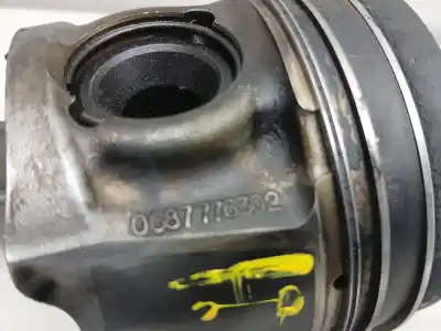 Автозапчастина б/у поршневий для opel astra k lim. 5türig dynamic start/stop посилання на oem iam 0687776302  