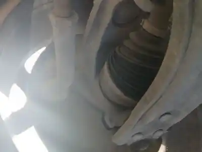 Second-hand car spare part front left knuckle for ford kuga i 2.0 tdci oem iam references   