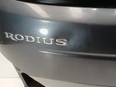 Автозапчасти б/у задняя дверь за ssangyong rodius i 2.7 xdi ссылки oem iam 6401121101  