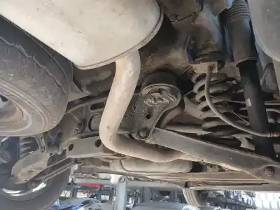İkinci el araba yedek parçası arka aks için ssangyong rodius i 2.7 xdi oem iam referansları 1513500008  
