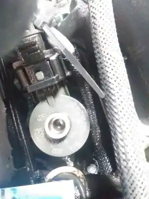 Автозапчастина б/у  для PEUGEOT 206 FASTBACK (2A/C)  Посилання на OEM IAM 0445110135  