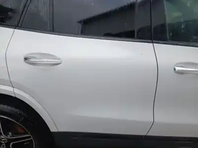 Recambio de automóvil de segunda mano de PUERTA TRASERA DERECHA para MERCEDES GLA (H247) GLA 200 D (247.712) referencias OEM IAM A2477306001  