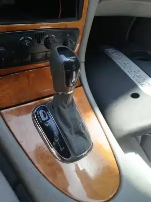 Recambio de automóvil de segunda mano de PALANCA CAMBIO para MERCEDES CLK (C209)  referencias OEM IAM   