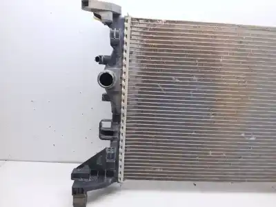 Автозапчастина б/у водяний радіатор для opel meriva b 1.4 16v cat (a 14 xer / ldd) посилання на oem iam 99001059  70823542