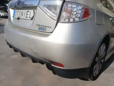 Recambio de automóvil de segunda mano de PARAGOLPES TRASERO para SUBARU IMPREZA FASTBACK (GR, GH, G3)  referencias OEM IAM 57704FG051  