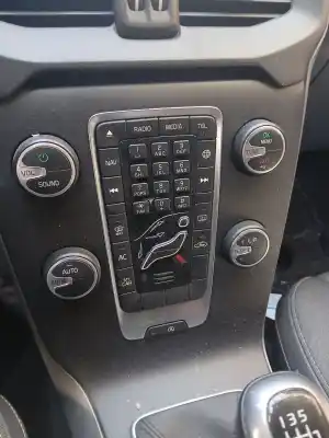 Peça sobressalente para automóvel em segunda mão sistema de áudio / rádio cd por volvo v40 fastback (525) d2 referências oem iam 