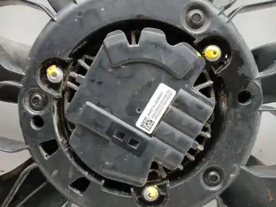 Автозапчасти б/у электрический вентилятор за mercedes-benz gla (h247) gla 200 d (247.712) ссылки oem iam a2479067906  