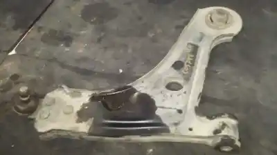 Second-hand car spare part Front Right Lower Suspension Arm for DAEWOO LACETTI CDX OEM IAM references   