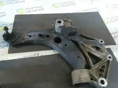 Pezzo di ricambio per auto di seconda mano braccio di sospensione anteriore sinistro inferiore per volkswagen polo (9n1) 1.4 fsi riferimenti oem iam 