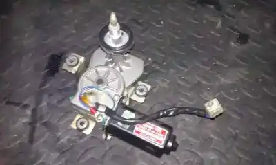 Pièce détachée automobile d'occasion moteur d'essuie-glace arriere pour tata indica 1.4 d références oem iam 284282400108
