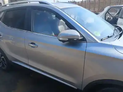 Автозапчастина б/у передні праві двері для mg rover mg zs suv 1.0 t-gdi посилання на oem iam 10318335sepp  