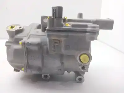 Автозапчастина б/у компресор кондиционера для toyota auris ranchera familiar (_e18_) 1.8 hybrid (zwe186_) посилання на oem iam 04222001031  