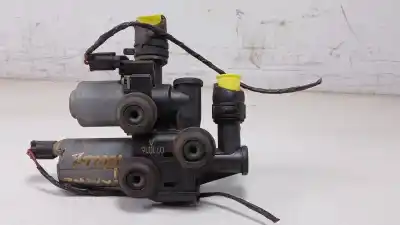 Pièce détachée automobile d'occasion VANNE D'ÉCHANGE DE CHAUFFAGE pour BMW X3 (E83)  Références OEM IAM 0392020069 64118369 1147412149