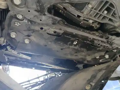 Автозапчастина б/у передня вісь для audi a4 b9 (8w2, 8wc) 2.0 tdi посилання на oem iam 8w1399347h  