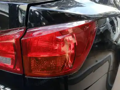 Second-hand car spare part right tailgate light for lexus is ii (_e2_) 220d (ale20) oem iam references 