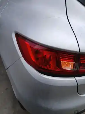 Peça sobressalente para automóvel em segunda mão farolim traseiro esquerdo por renault clio iv (bh_) 1.2 16v referências oem iam 
