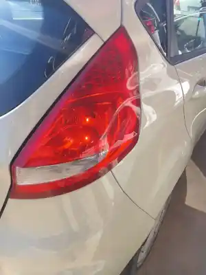 Автозапчасти б/у правый задний фонарь за ford fiesta vi (cb1, ccn) 1.6 tdci ссылки oem iam 