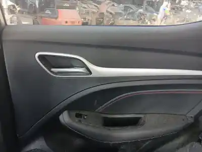 Автозапчастина б/у обликка задніх правіх дверей для mg rover mg zs suv 1.0 t-gdi посилання на oem iam 10819307asa  