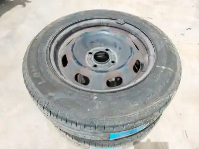 Recambio de automóvil de segunda mano de NEUMATICO para PEUGEOT 207/207+ (WA_, WC_) 1.4 referencias OEM IAM 185-65-15 88H  