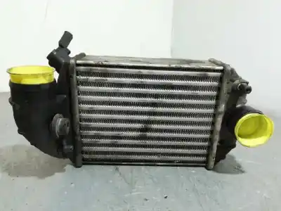 İkinci el araba yedek parçası INTERCOOLER için VOLKSWAGEN PASSAT BERLINA (3B3)  OEM IAM referansları 059145805  