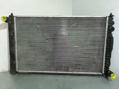 Piesă de schimb auto la mâna a doua radiator de apa pentru volkswagen passat berlina (3b3) v6 tdi highline referințe oem iam 8d0121251n