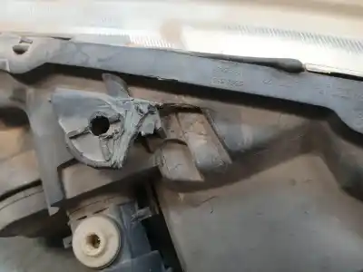 Автозапчасти б/у правая фара за renault megane ii ranchera familiar (km0/1_) 1.5 dci (km16, km1e) ссылки oem iam 89312780  8200412748b
