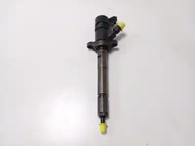 Second-hand car spare part INJECTOR for PEUGEOT 407 ST Confort OEM IAM references 0445110188  