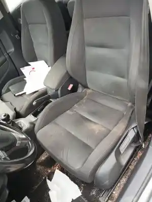 Second-hand car spare part LEFT FRONT SEAT for VOLKSWAGEN GOLF VI (5K1) 1.6 TDI OEM IAM references   