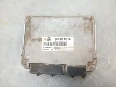 Peça sobressalente para automóvel em segunda mão CENTRALINA DE MOTOR UCE por VOLKSWAGEN GOLF IV (1J1) 1.6 Referências OEM IAM 06A906019BQ  