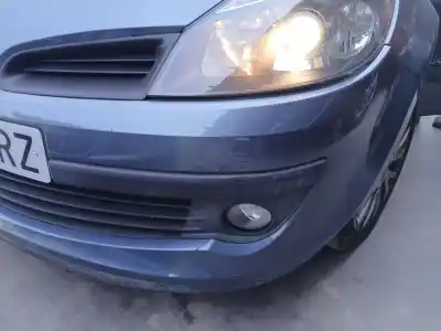 Second-hand car spare part FRONT BUMPER for RENAULT CLIO III (BR0/1, CR0/1)  OEM IAM references 620223641R  
