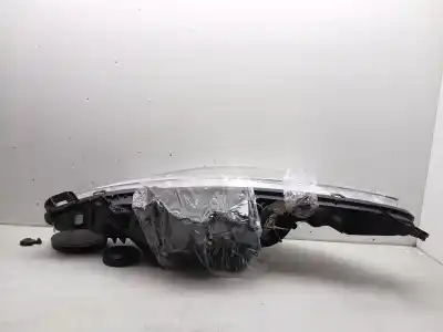 Peça sobressalente para automóvel em segunda mão farol / farolim direito por peugeot 207/207+ (wa_, wc_) 1.4 16v referências oem iam 620695 h7+h1  Peça sobressalente para automóvel em segunda mão farol / farolim direito por peugeot 207/207+ (wa_, wc_) 1.4 16v referências oem iam 620695 h7+h1
