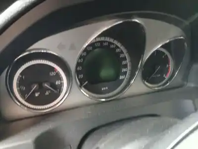 Gebrauchtes Autoersatzteil INSTRUMENTENTAFEL zum MERCEDES-BENZ CLASE C (W204) C 200 CDI (204.001) OEM-IAM-Referenzen   