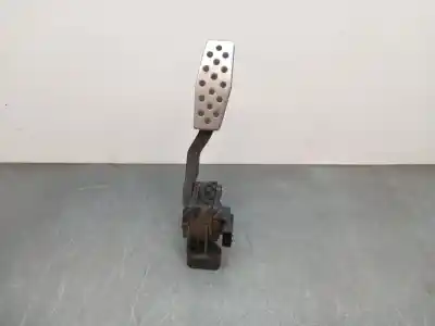Second-hand car spare part ACCELERATOR PEDAL for OPEL ASTRA H GTC (A04) 1.8 (L08) OEM IAM references 24427004  