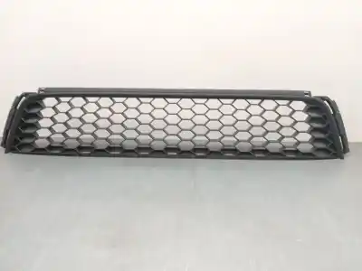 Pezzo di ricambio per auto di seconda mano GRIGLIA ANTERIORE per VOLKSWAGEN POLO (6R1) Advance Riferimenti OEM IAM 6R0853677C  