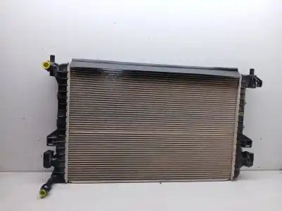 Pezzo di ricambio per auto di seconda mano Radiatore D Acqua per VOLKSWAGEN T-ROC (A11, D11) 1.0 TSI Riferimenti OEM IAM 5Q0121251HS  