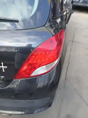 Автозапчастина б/у ПРАВИЙ ЛІХТАР для PEUGEOT 207/207+ (WA_, WC_) 1.6 HDi Посилання на OEM IAM   