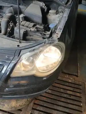 Recambio de automóvil de segunda mano de FARO IZQUIERDO para VOLKSWAGEN POLO (9N3)  referencias OEM IAM   