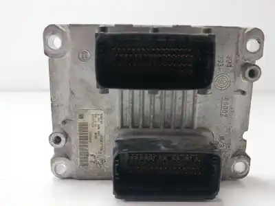 Pezzo di ricambio per auto di seconda mano CENTRALINA MOTORE per OPEL CORSA D (S07) 1.4 (L08, L68) Riferimenti OEM IAM 1039S17768  