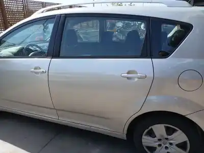 Автозапчасти б/у ЗАДНЯЯ ЛЕВАЯ ДВЕРЬ за TOYOTA COROLLA VERSO (ZER_, ZZE12_, R1_) 1.8 (ZNR11_) ссылки OEM IAM 670040F010  