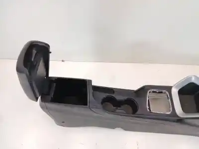 Pezzo di ricambio per auto di seconda mano bracciolo centrale per kia cee'd (jd) 1.4 crdi 90 riferimenti oem iam 84651a2000 96120a2000 84667a2000