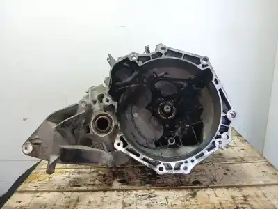 Автозапчастина б/у коробка передач для opel astra j (p10) 1.7 cdti (68) посилання на oem iam m32017  983005