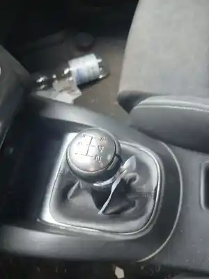 İkinci el araba yedek parçası VITES KUTUSU için CITROEN C4 II (NC_) 1.6 BLUEHDI 100 OEM IAM referansları   