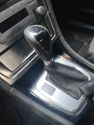 İkinci el araba yedek parçası VITES KUTUSU için FORD MONDEO IV (BA7) 2.0 TDCI OEM IAM referansları   