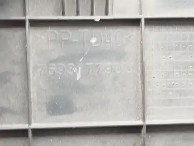 Peça sobressalente para automóvel em segunda mão quadrante por peugeot 208 style referências oem iam 769167080u 981384878000 769317790u