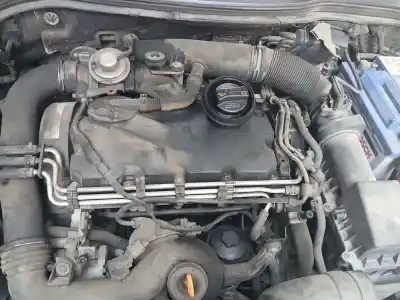 Pièce détachée automobile d'occasion MOTEUR COMPLET pour VOLKSWAGEN PASSAT B6 (3C2)  Références OEM IAM BXE  