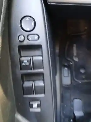 Peça sobressalente para automóvel em segunda mão espelho retrovisor direito por mazda 3 (bl) 1.6 mzr (bl14) referências oem iam e4022683  e4022684